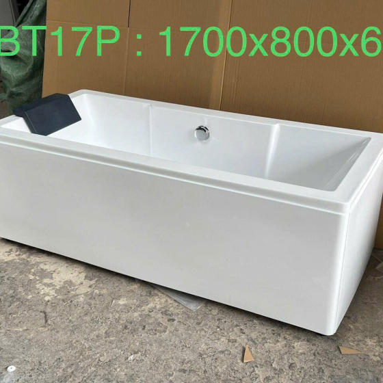 Bồn tắm BT17P